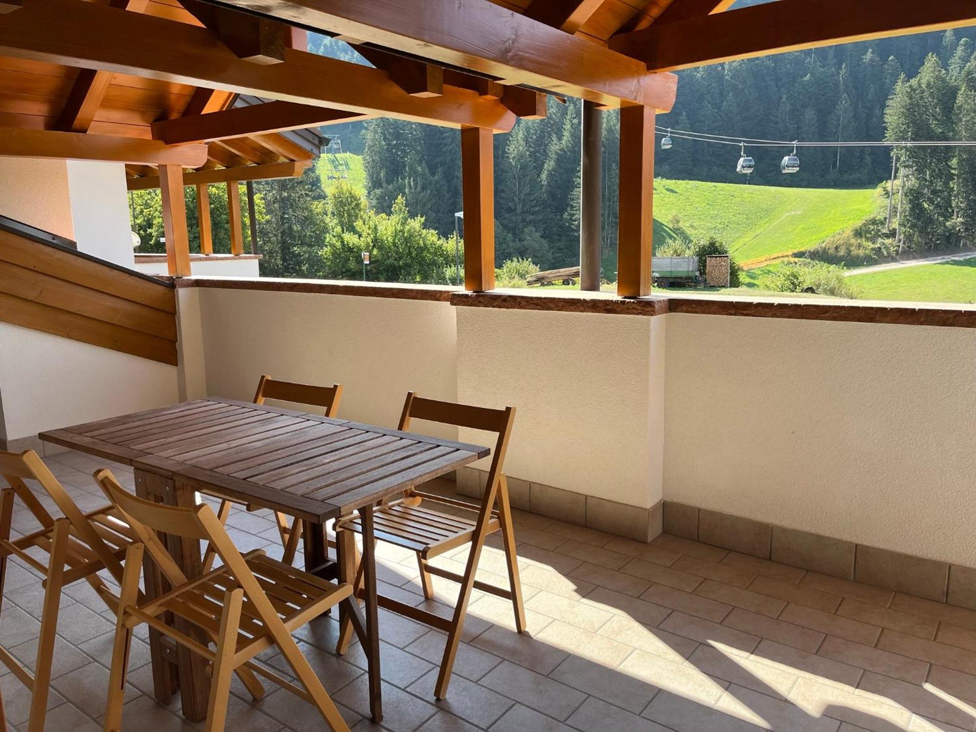 Attico In Legno Ad Andalo Apartment Exterior foto